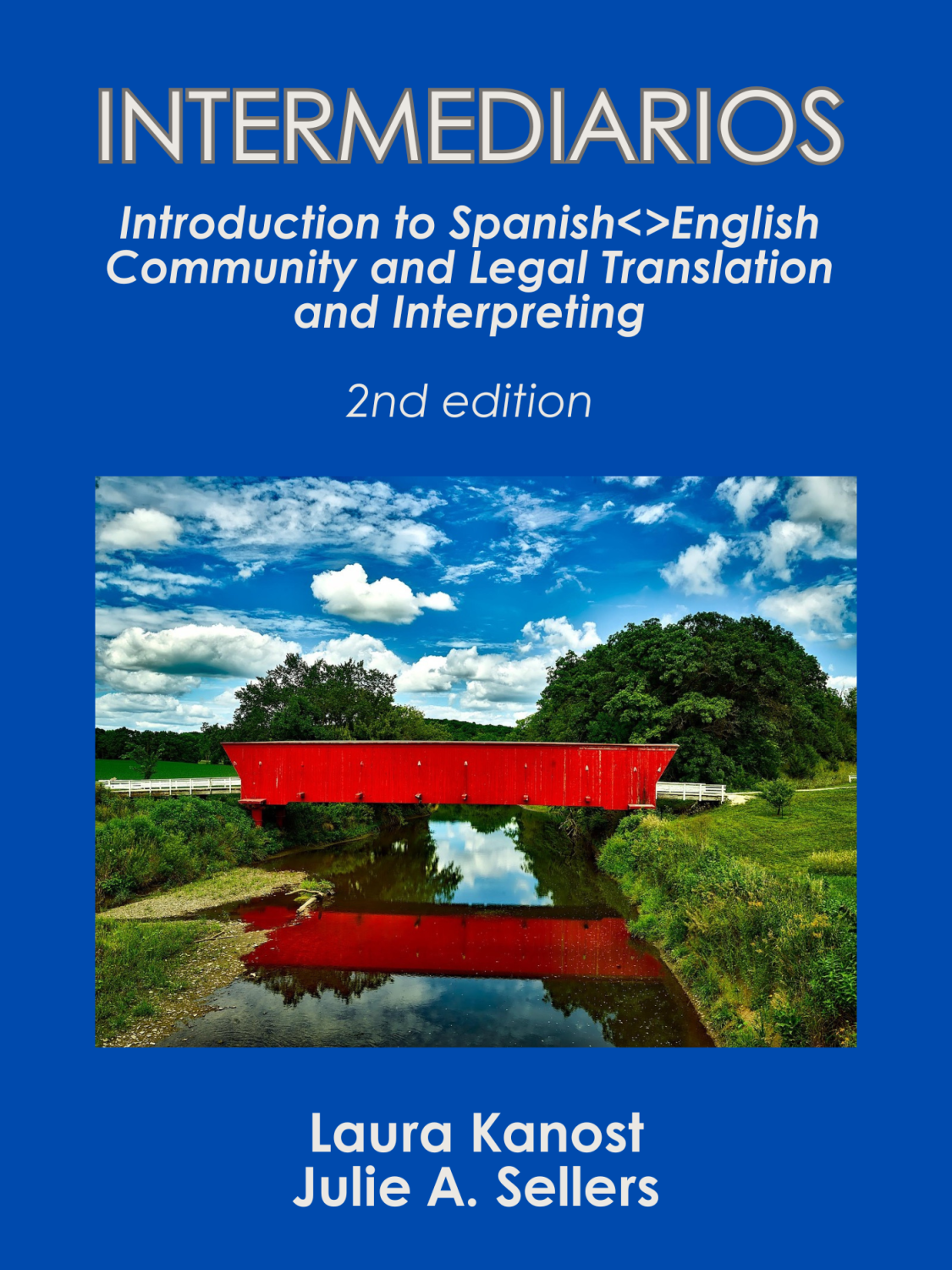 Cover image for Intermediarios: Introduction to Spanish English Community and Legal Translation and Interpreting